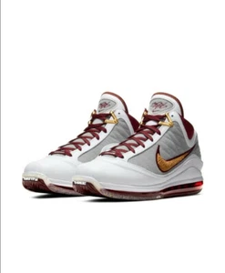 Nike Sneaker – LEBRON VII QSFarbe Weiß Neu mit Karton Größe 42 - Bild 1 von 9