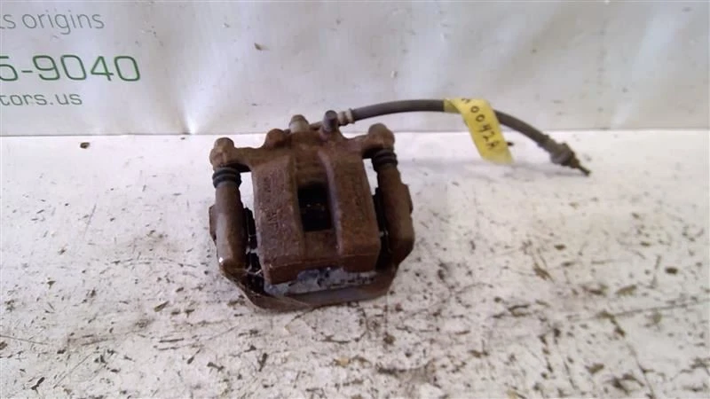 Pinza de freno trasera derecha Nissan Rogue 2017-2019 OEM D40006RA0C Foto 1 de 4