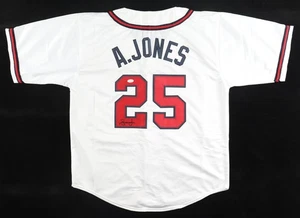 Andruw Jones Signed Atlanta Braves White Jersey (JSA) 10xGold Glove Winner - Picture 1 of 6