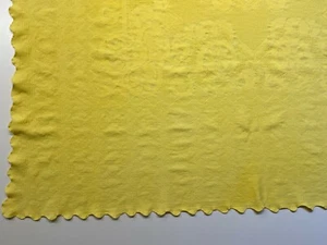 Vintage gelbe französische Matelasse Baumwolle Decke mit gewellten Kanten - Bild 1 von 8