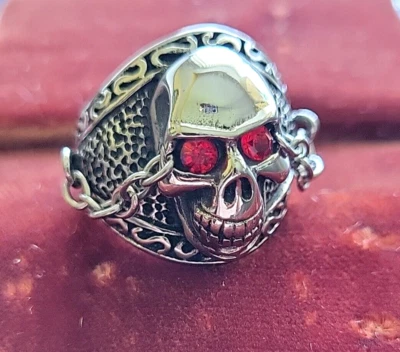 Skull with chain ring stainless steel Red glass eyes  Size 10     HR0234 - Image 1 of 4