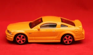 Modellauto//burago/STREET FIRE/ FORD MUSTANG GT/ Orange /1:43 /3+ / OVP - Bild 1 von 4