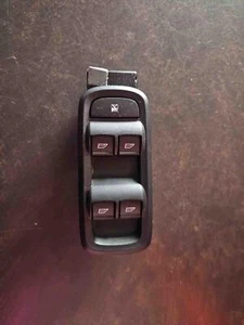 14 15 16 17 18 19 FORD FIESTA Door Switch Front - Picture 1 of 4