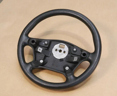 Lenkrad Opel Vectra B Kunststofflenkrad schwarz 90539566 38mm  (2) - Bild 1 von 4