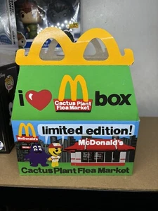 Mercado de pulgas de plantas de cactus McDonalds 2022 CPFM comida feliz para adultos - solo caja vacía - Imagen 1 de 6