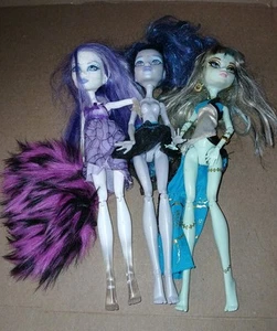 Lot 3 Monster High Dolls - Picture 1 of 9