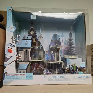 OLAF'S FROZEN ADVENTURE CASTLE OF ARENDAELLE PLAY SET - Picture 1 of 6