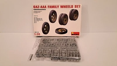 MAQUETTE KIT MINIART GAZ-AAA FAMILY WHEELS SET 1/35 - Photo 1/3