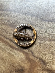Vintage Field Stream Carp Honor Badge Pin Award 20 Lb 12 Oz Rare 70s Fishing Fish - Bild 1 von 4
