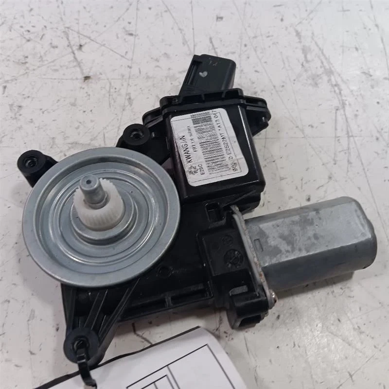 Driver Left Front Power Window Motor Opt Axg Fits 16-20 Chevy Malibu - Image 1 of 4