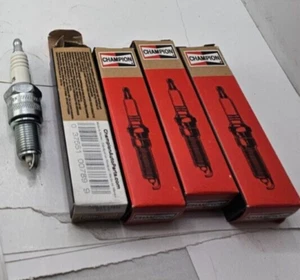 (QTY 4) Champion Spark Plug 3405 RN14PMC for 1995 Isuzu Pickup - Picture 1 of 9