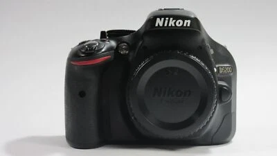 📷💥Nikon D D5200 24.1 MP SLR-Digitalkamera - Schwarz (Nur Gehäuse)💥📷 - Bild 1 von 4