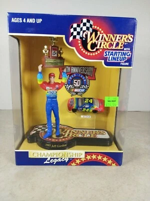 NEW JEFF GORDON NASCAR 1998 1/64 Winners Circle Starting Lineup Champion Legacy - Image 1 of 3