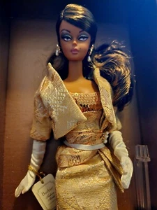 Rare Golden Gala 2009 NBDCC 50th Anniversary Mattel NRFB - Picture 1 of 17
