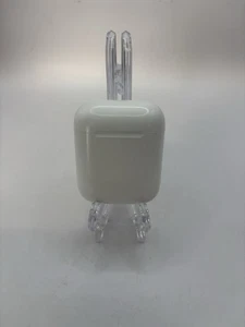 Apple AirPods 2. Generation mit Ladecase - Weiß - Bild 1 von 6