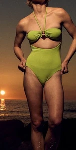 Neu ZARA PERLEN BANDEAU BADEANZUG Größe Medium Farbe Grün  - Bild 1 von 13