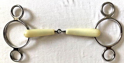 6" Happy Mouth Jointed 2-Ring Gag Elevator Bit - Great Condition - Image 1 of 4