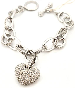 Nadri, Silvertone, 7.5" inch, Oval Chain Link Charm Bracelet with a Heart Charm. - Picture 1 of 3