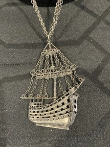 Vintage J Jay silberfarbene Gelenkschiff Halskette mit Meerjungfrau Wikinger & Maritim  - Bild 1 von 5