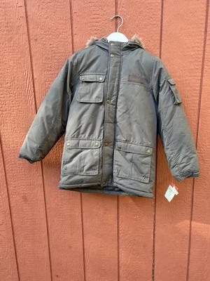 Jaqueta Parka de Inverno OshKosh B’gosh Meninos com Capuz Marrom Forrada de Pele Sintética Tamanho 12 Nova com etiquetas - Imagem 1 de 4