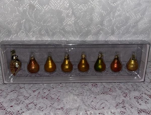 Juego de 8 mini adornos de vidrio vintage Department 56 caja abierta nueva - Imagen 1 de 12
