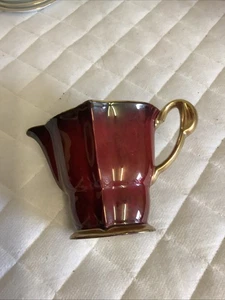 Carlton Ware Rouge Royale Milk Jug Art Deco With Gold Inside And Handle - Picture 1 of 6