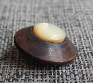 Antiguo juego de botones de madreperla de colección en madera Aprx: 7/8" #115-X - Imagen 1 de 4