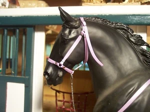 Jaapi ORCHID/LIGHT PURPLE halter w/lead - fit Breyer/Stone drafter model horses - Picture 1 of 1