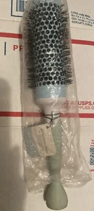 Cricket Friction Free 1.5” Thermal Hair Brush Seamless Ceramic Barrel - Picture 1 of 8