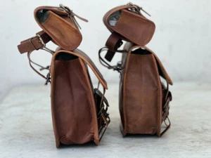 Bunch Motorcycle Saddle 4 Side Bags Vintage Leather Swing Arm Luggage Tool Pouc - Foto 1 di 6