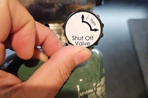 Coleman 502 Shut Off Valve Sticker - Picture 1 of 2