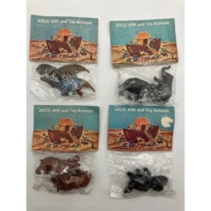 Noah's Ark Miniature Animals Vintage 1970's Hong Kong Distributed by ARCO Gas - Picture 1 of 2