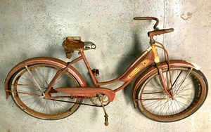 Vintage Columbia bike with tank and fenders - Picture 1 of 10