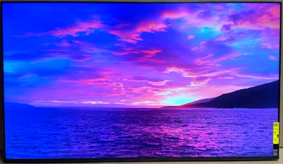 Pantalla Smart TV Profesional Sony BRAVIA 85" 4K HDR 120Hz ATSC QAM FWD-85X80K Foto 1 de 4