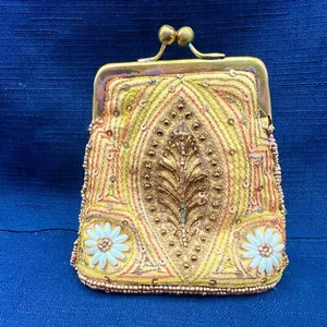 David Jeffery Beaded Coin Purse Gold Multicolor thread and Beads Kiss Clasp - Picture 1 of 4