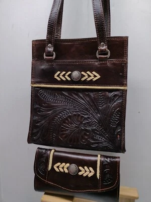 Bolso de Mano y Cartera American West Tooled Cuero Marrón Oscuro North South Shoppers 2 Asas Foto 1 de 4