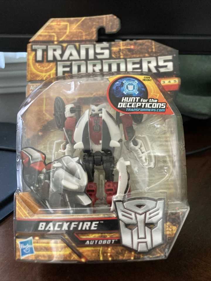Backfire Transformers HFTD Hunt for The Decepticons Scout Class Figure 2010