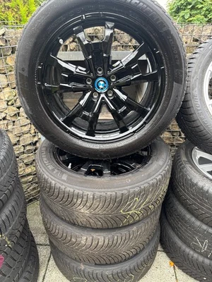 BMW Winterkompletträder iX3 G08 19 Zoll 842 Aerodynamik jet black - Bild 1 von 4