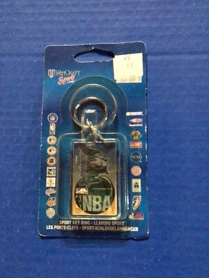 Vintage NBA Minnesota Timberwolves Old LOGO KEY CHAIN Keychain  2002 Wincraft - Image 1 of 2