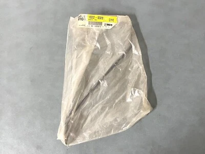 Cubierta de parachoques soporte inferior GM OEM NOS 10220320 1994-1996 Chevrolet Lumina Foto 1 de 2