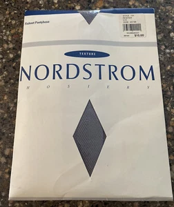 New Vintage NORDSTROM Pewter Gray Fishnet Pantyhose Size C D Style 131 - Picture 1 of 3