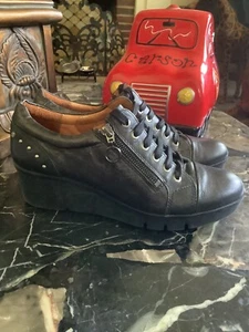 Pikolinos Black Leather Balerma Wedge Heel Shoes Size 38 - Picture 1 of 12