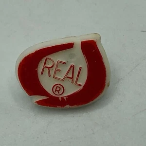 Vintage ECHTE Milch Anstecknadel Molkerei Spruch Werbung Kunststoff wie rot + weiß - Bild 1 von 12
