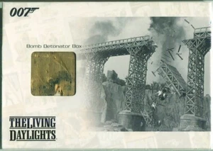 2009 James Bond Heroes and Villains Relic Card JBR9 Bomb Detonator Box #352/444 - Picture 1 of 2