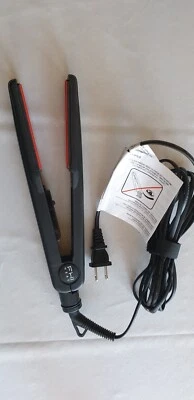 Plancha plana FHI Heat Platform Signature Pro Styler 1 1/4 pulgadas negra sin frizz  Foto 1 de 4