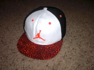 NIKE AIR JORDAN Jumpman logo SNAPBACK Ballcap Hat Youth Adjustable - Picture 1 of 5