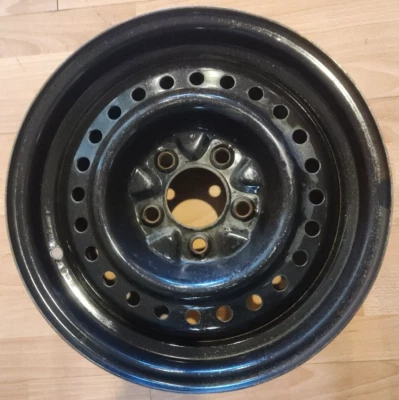 Llanta de acero 15" Dodge Caravan, Chrysler Town Factory OEM 15x6,5 1996-2000 Foto 1 de 4