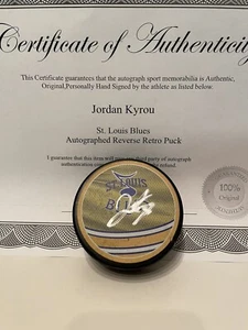 Disco de Blues St. Louis Autografiado firmado por Jordan Kyrou con estuche y certificado de autenticidad. Dañado - Imagen 1 de 3