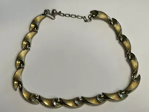 Collana Trifari vintage firmata 17 pollici tono oro usata - Foto 1 di 4