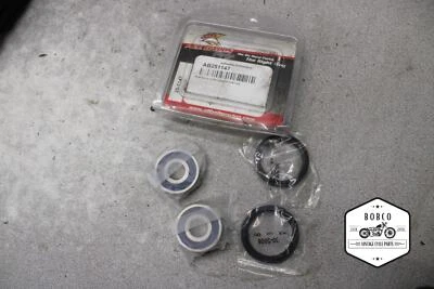 Honda CB450 K0 1967 bombardero negro cojinetes de rueda trasera V3-0152.rk Foto 1 de 4